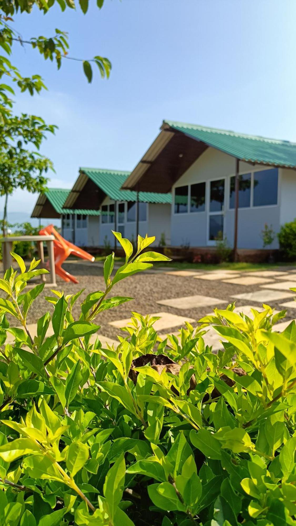 Shelby Pawana Lake Cottages & Camping Tents Лонавла Екстер'єр фото